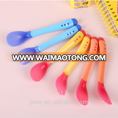 Wholesale Baby Temperature Sensing Spoon Fork Kid Heat Sensing Tableware Baby Utensils